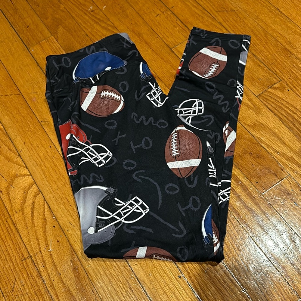CP Designs BNWOT OS leggings - footballs! 🏈🏈🏈